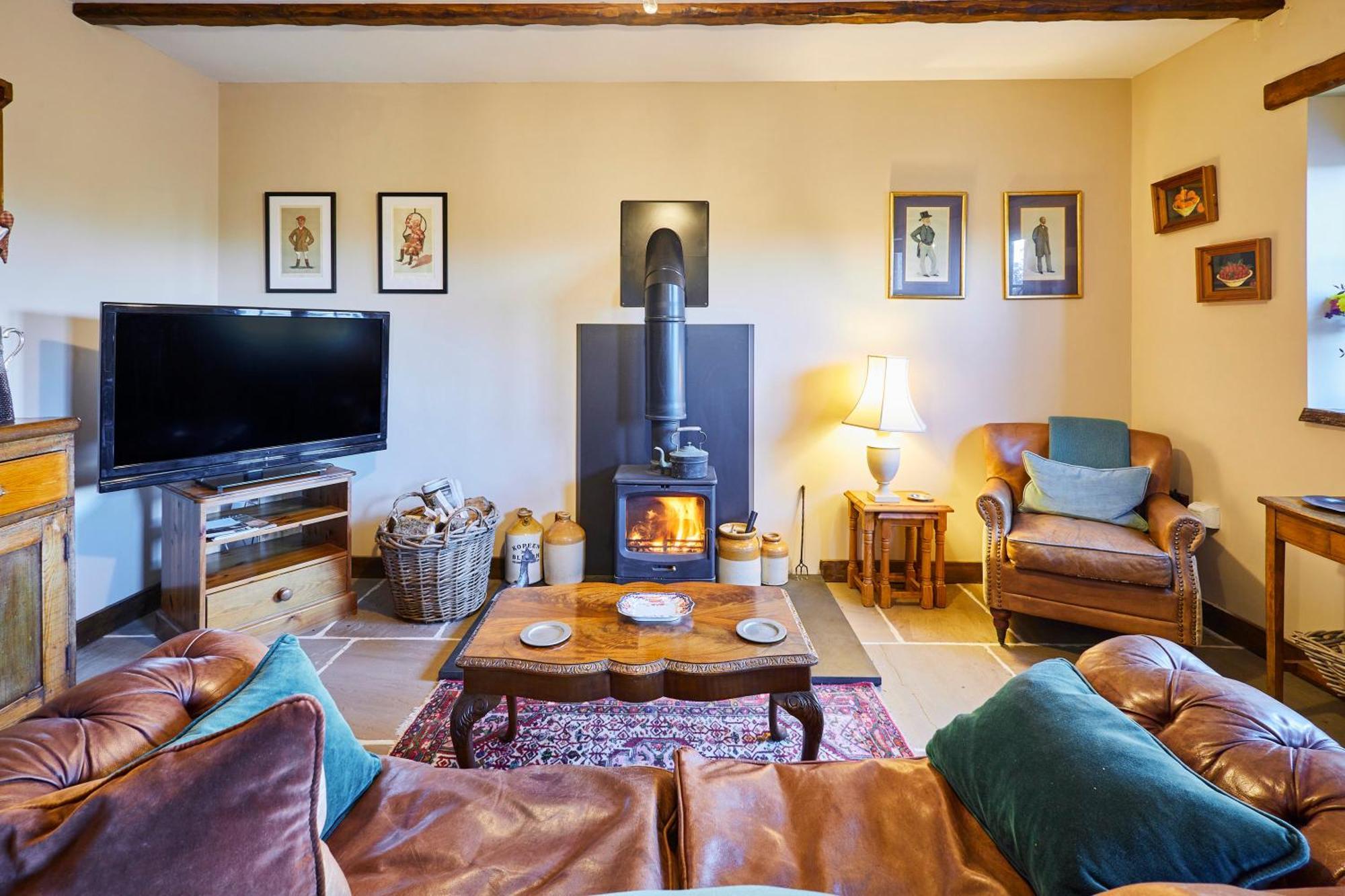 Charming Country Cottage With Oak Beams In Historic Setting, Brecon Beacons Retreat Llangadog Dış mekan fotoğraf